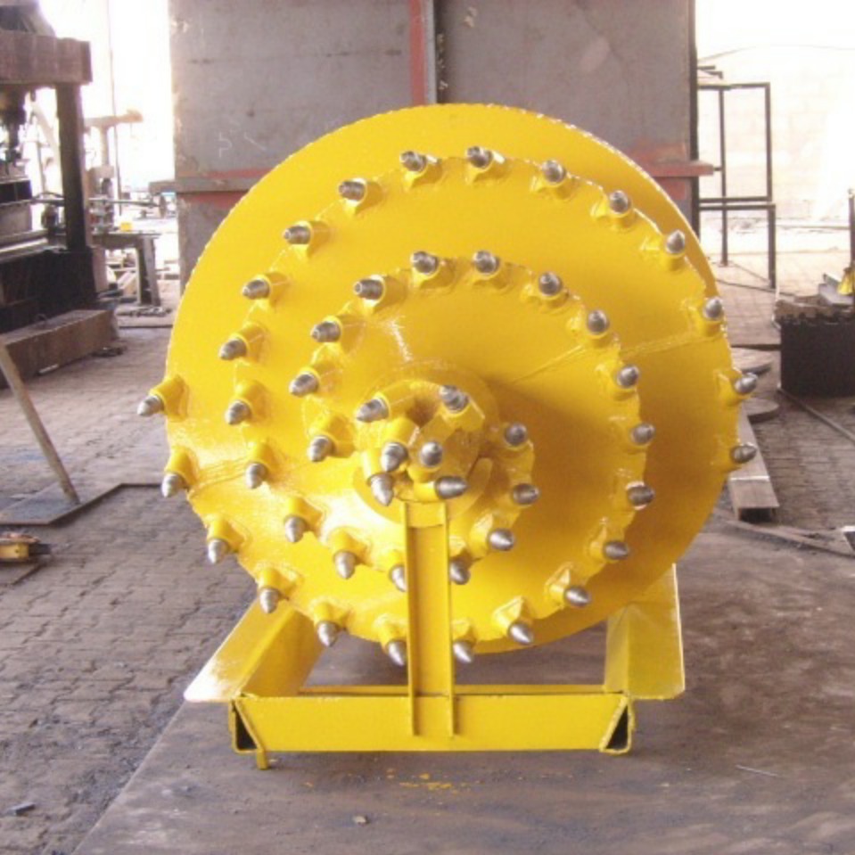 500 mm diameter foundation drilling augers with carbide teeth — Auger Bionics UAE